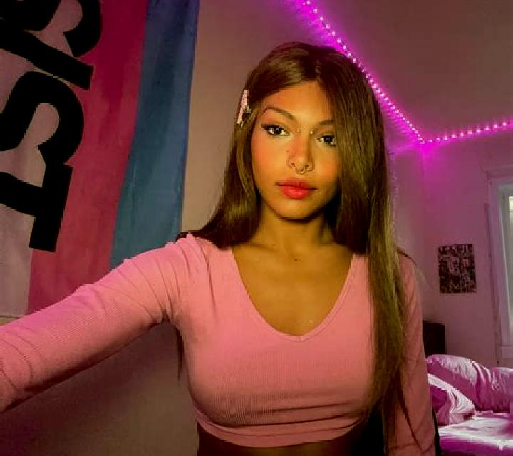 Antonella Cochrane escort