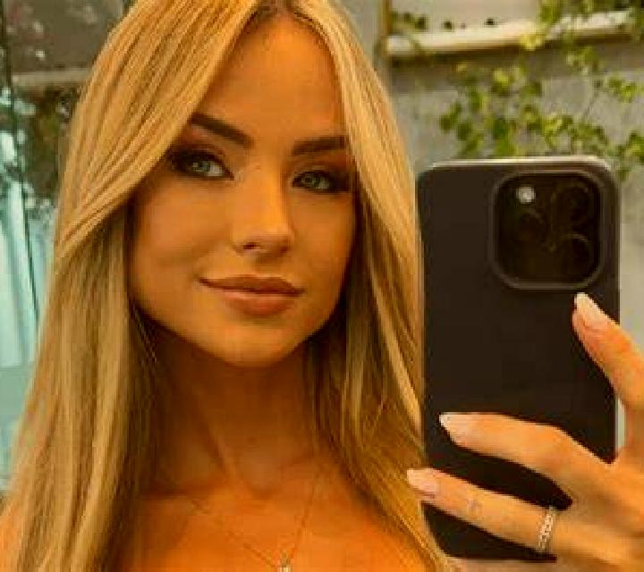 Gabriela Tirua escort