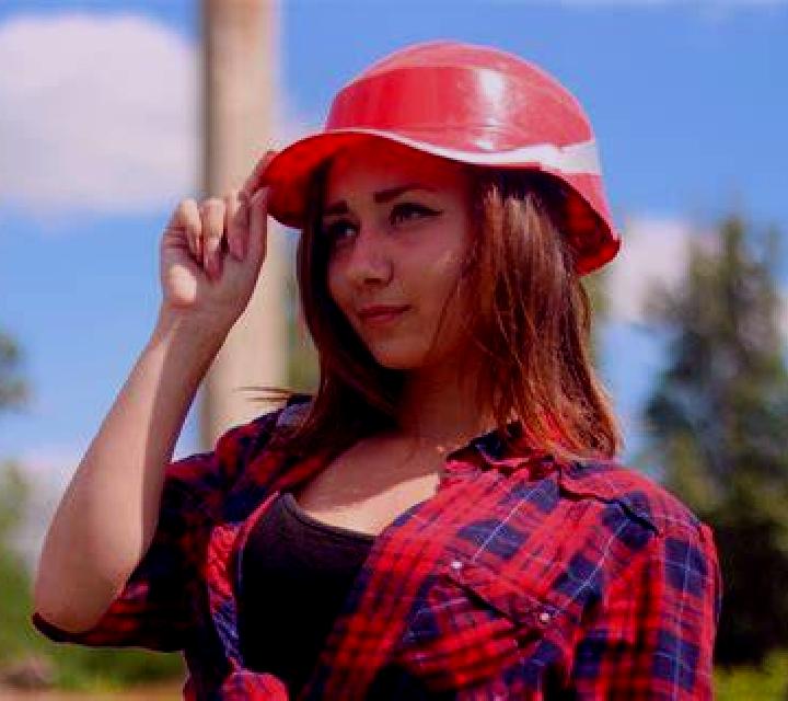 Luna 3 Bulnes escort