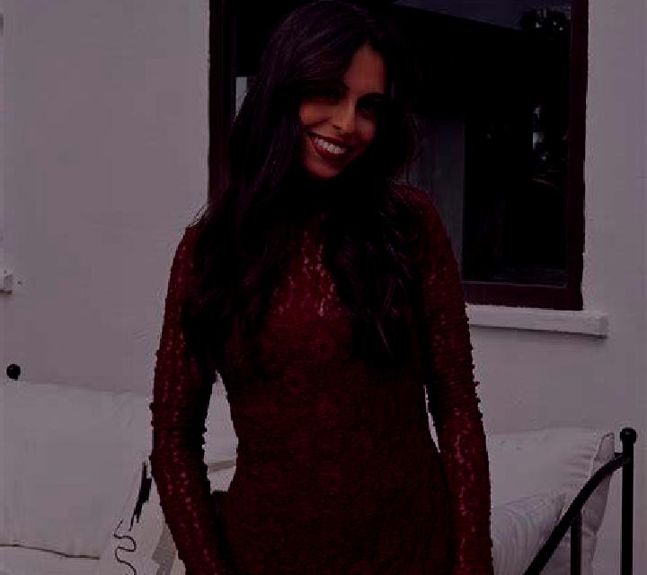 Manuela 3 Putre escort