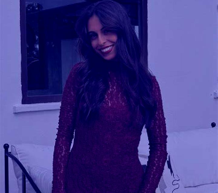 Rayén Maria Pinto escort